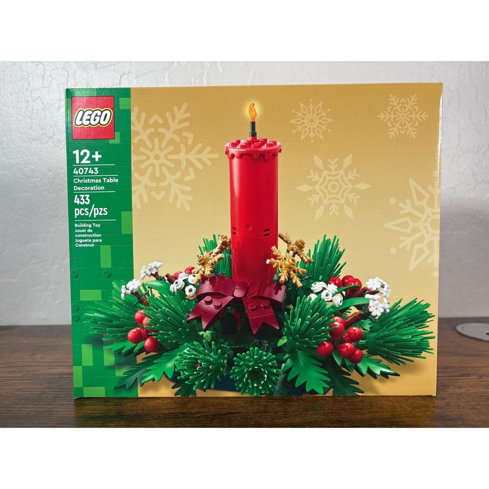LEGO 40743 Christmas Table Decoration 433 Pcs Holiday Centerpiece Set New Box